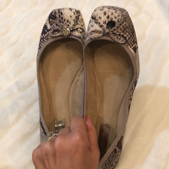 💗Snakeskin flats by Jessica Simpson💗 - Picture 6 of 6